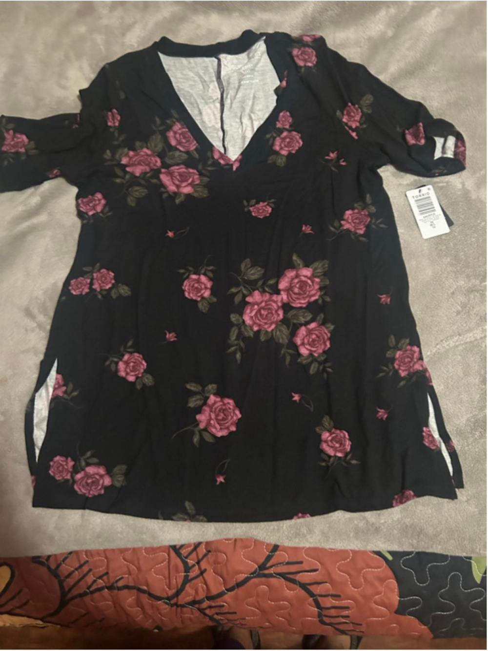 Women's Torrid Short Sleeve Tee Plus Size 00 Black Pink Floral